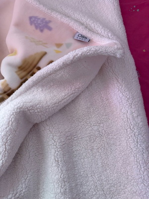 Blanket for up to 4 years old like new Das Home
