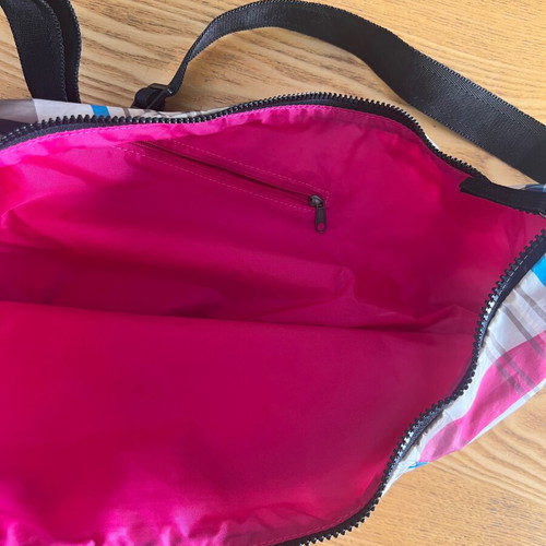 Nike vintage crescent crossbody bag used, plaid design