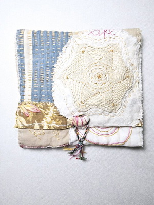 Handmade fabric pouch like new for needles and threads