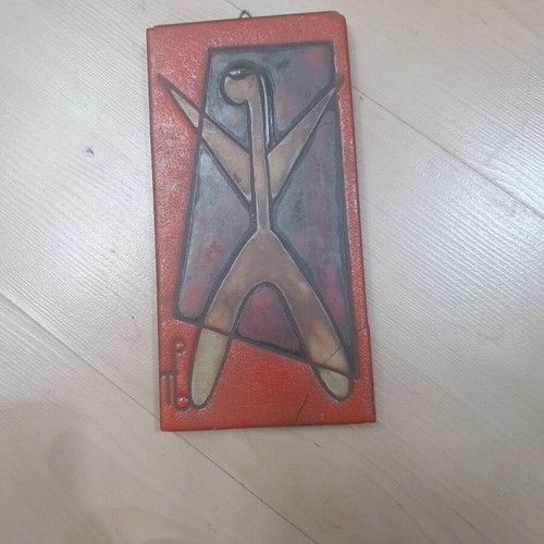 Ceramic tile Panos Valsamakis with crack like new