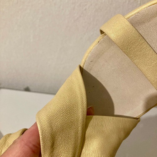 Logan leather sandals like new, beige-gold with straps, size 38