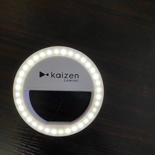 Flash with adjustable light for selfie like new