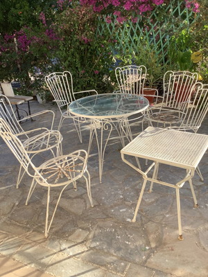 Fer Forged Outdoor Set used, 6 chairs, round glass table, side table