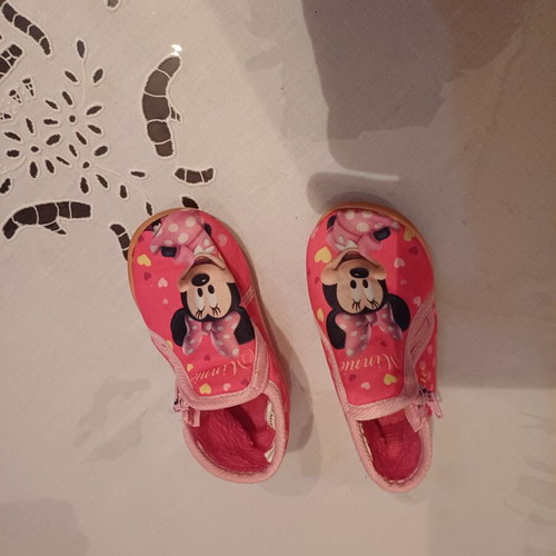 Children's slippers used