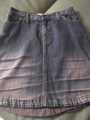 Italian denim skirt like new, modern with innovative design size S-M