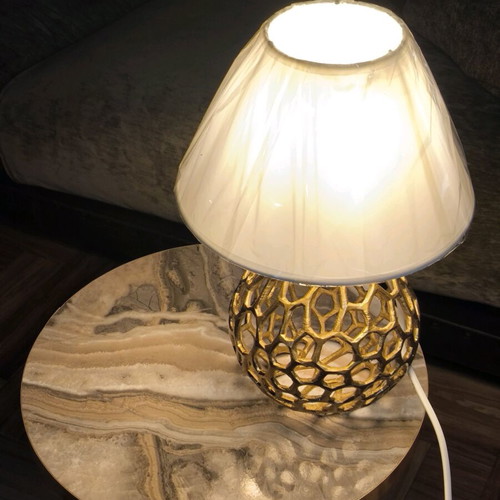 Table lamp like new, gold with white shade