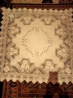 Handmade tablecloth 160x160 with knitted corners and cutwork details