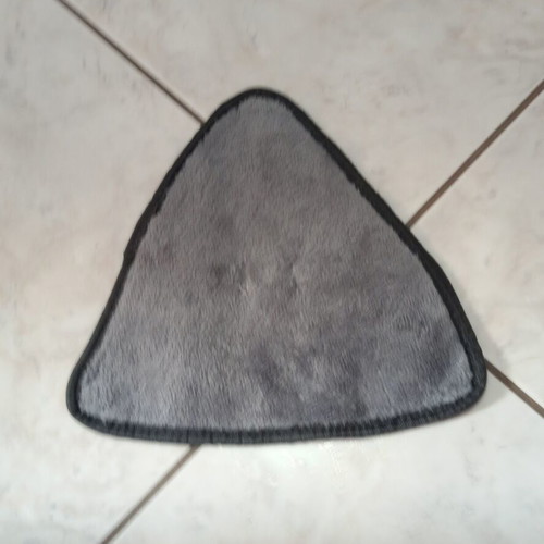 Floor mop with extra cloth for walls and cabinets