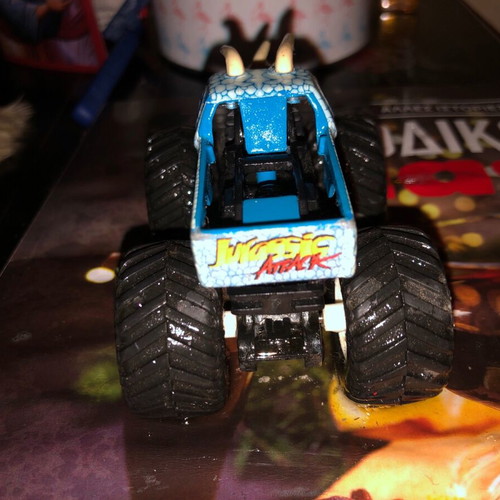 Monster truck like new