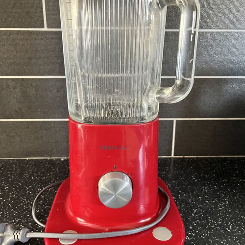 Kenwood Multi Blender like new for smoothies and ice crushing