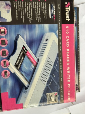 Trust 510 Card Reader Writer PC-Card