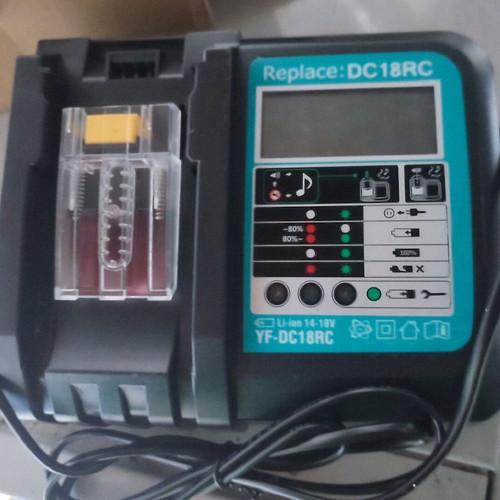 Makita DC18RC-LCD 3A Battery Charger new with display