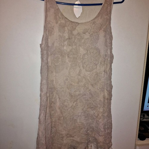 Beige dress like new