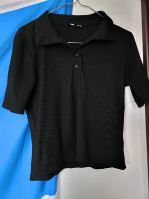 Γυναικείο πόλο Sinsay μαύρο μεταχειρισμένο, cropped, μέγεθος XL