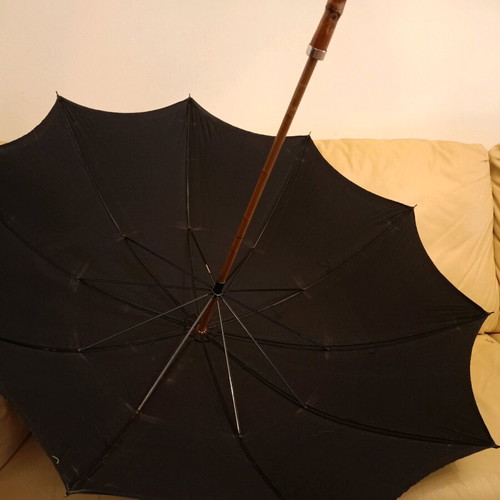 G.F.F 1978 umbrella used with bamboo handle