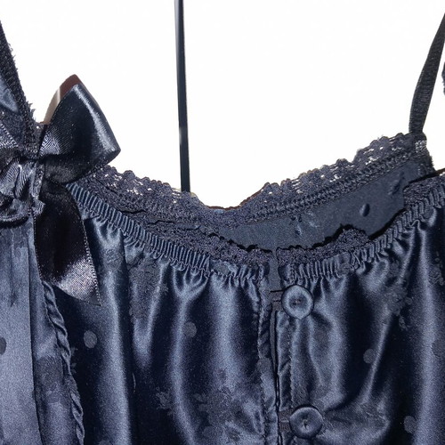 Lida satin bodysuit like new, medium, black