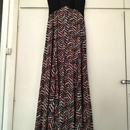 Zoya Apparel maxi dress like new, black and multicolor chevron print
