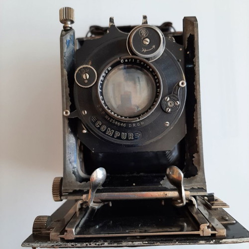 Certo Compur DRP camera used, f=13.5 cm 1:4.5