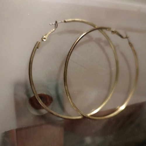 Hoop earrings used, two pairs, gold color