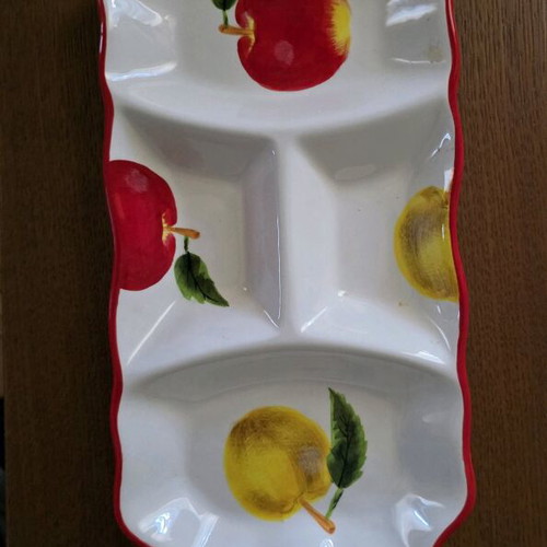 Fruit bowl and nut dish set like new