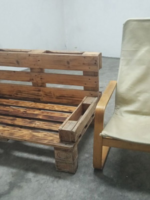 Ikea Pello πολυθρόνα μεταχειρισμένη με βοηθητικό τραπεζάκι Ikea Lack wenge