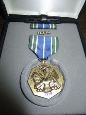 ΗΠΑ παράσημο 1775 μεταχειρισμένο για στρατιωτική διάκριση στο κουτί