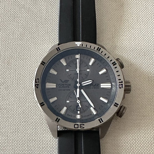 Vostok Almaz Titanium watch like new, men's chronograph