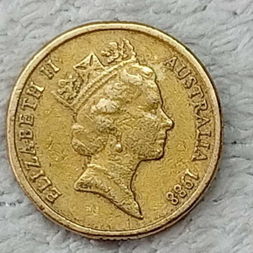 Australian Coin 1988 2 Dollars used, collectors item