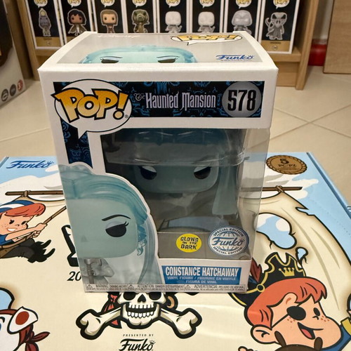 Funko POP! Disney The Haunted Mansion Constance Hatchaway (GITD) #578 like new