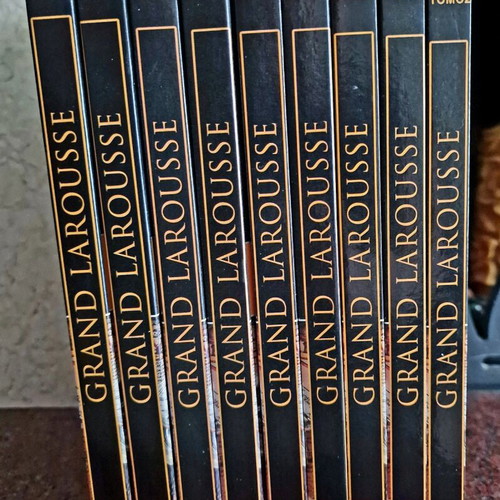 Grand Larousse Encyclopedia 9 volumes like new