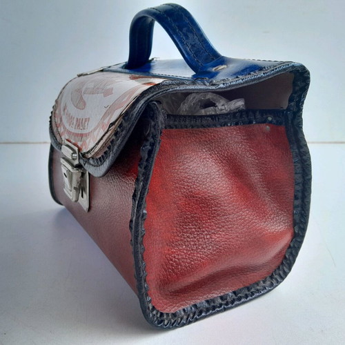 Children's leather lunch box new with lock from the 70s
