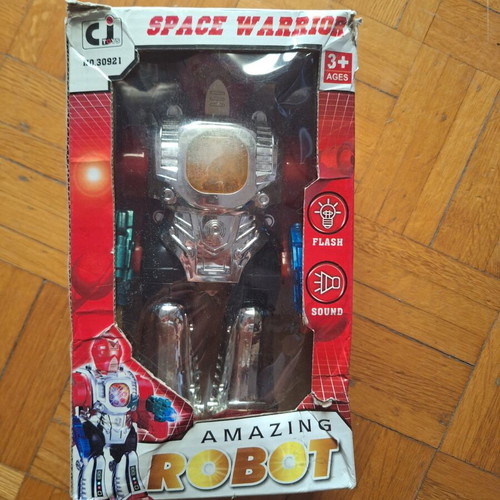 Space Warrior vintage robot CJ toys No.39291 like new