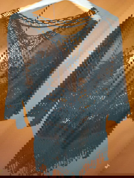 See through δαντελωτό φόρεμα