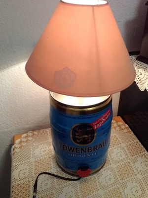Desk lamp refurbished from 5-liter beer keg