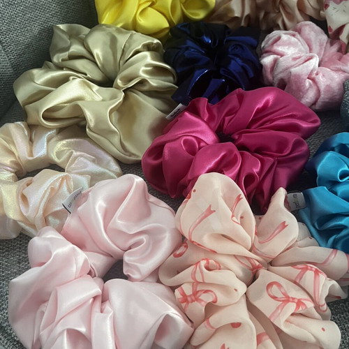 Scrunchie new, multicolor