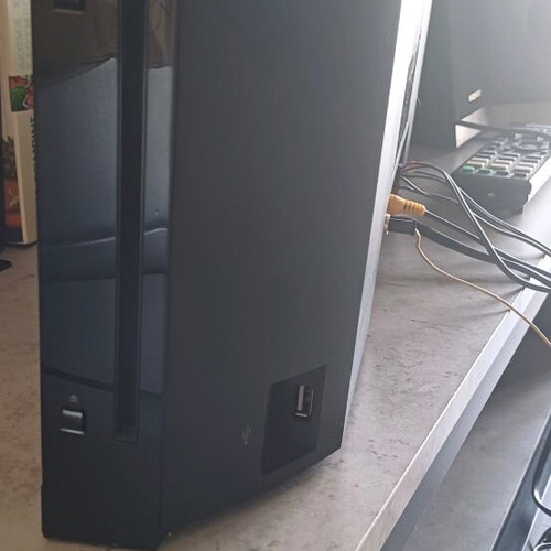 Sony Home Theatre System DAV F300 like new