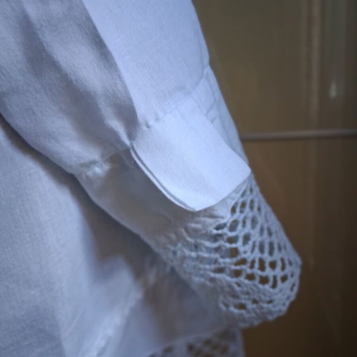 Vintage traditional blouse with embroidery and handmade lace like new