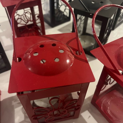 package of 8 decorative lanterns