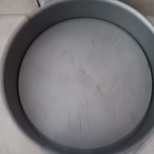 Cake pan used, springform