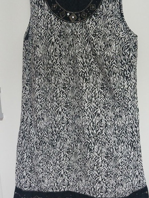 Cotton dress from India used, black and white, wool lining