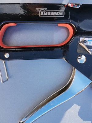 Powerfix Lidl hand stapler like new with case