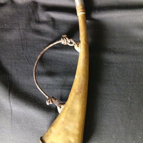 Hunting horn brass 28 cm used