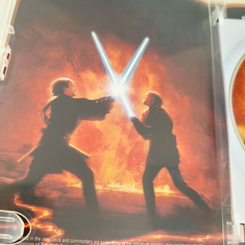 Star Wars Episode III: Revenge of the Sith 2 DVD like new, adventure sci-fi