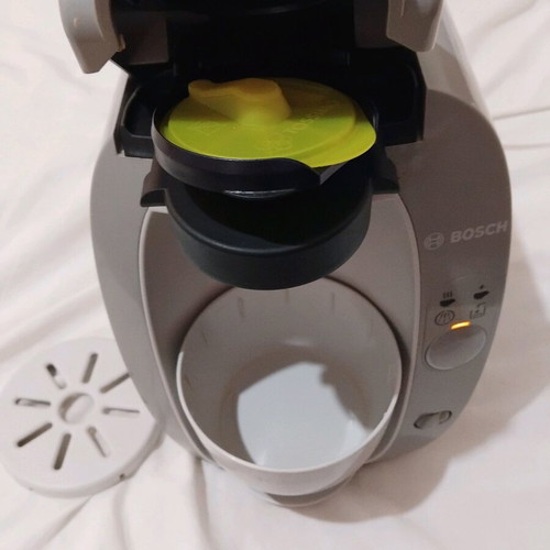 Tassimo Bosch Coffee Machine like new