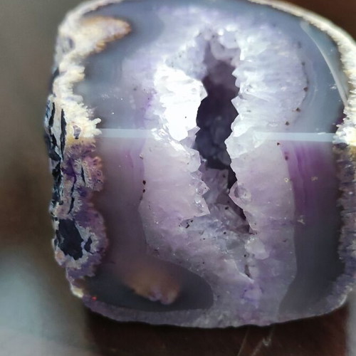 Precious stone of natural agate amethyst quartz crystal new