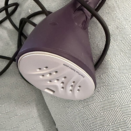Philips Handheld Clothes Steamer 1300W with 70ml Tank, Like New, Purple