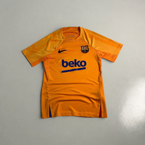 Nike FC Barcelona Vintage Y2K 2021-2022 Beko Training T-shirt like new, orange navy