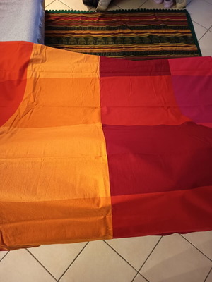 Παπλωματοθήκη για μονό κρεβάτι σαν καινούργιο, διαστάσεις 1.40x2.04, πολύχρωμη