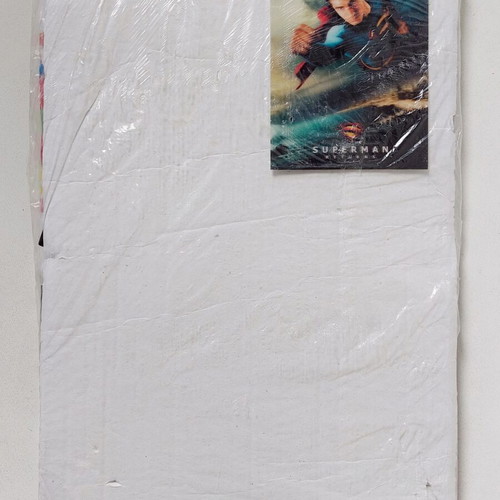 Free Collectible Magazine 2006 New with T-shirt and BIC Gel Pen
