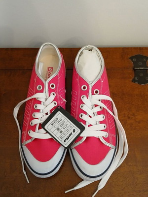Lotto Florida II W sneakers new, fuchsia with silver details, size 41